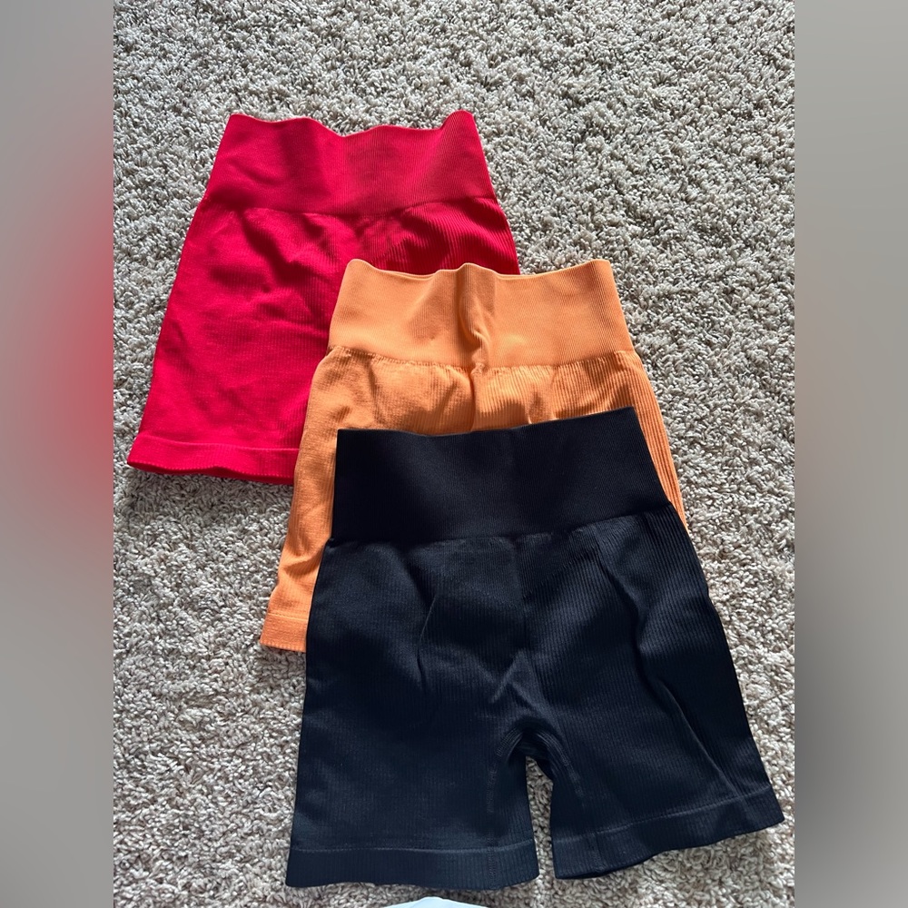 Amazon seamless shorts 3 pack!!